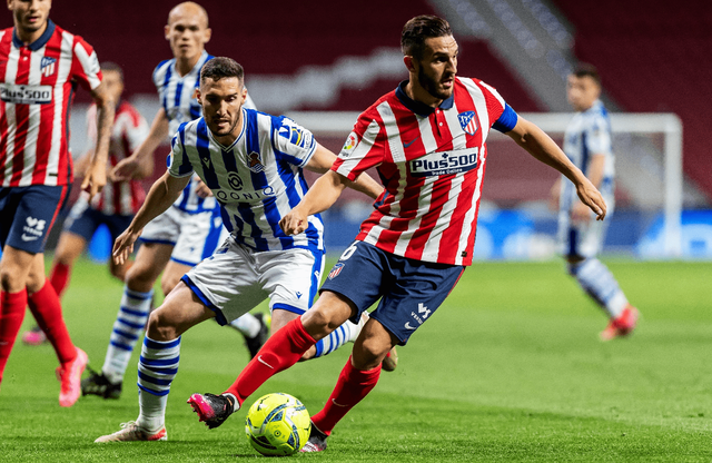 泛亚电竞app -包含足总杯今晚走向成谜，阿贾克斯单刀错失，话题不断，轮换策略成焦点的词条